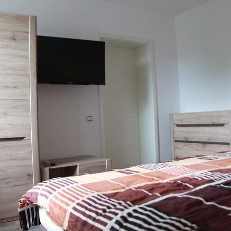 Aparts Oberhausen Oberhausen  Eksteriør bilde